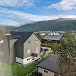 Close To Center