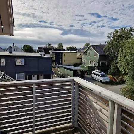 Close To Center Apartment Tromso