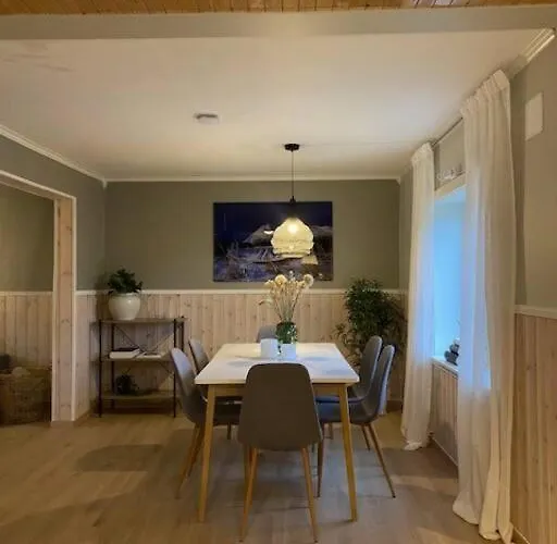 아파트 Close To Center