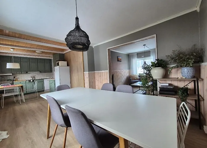 Close To Center 아파트